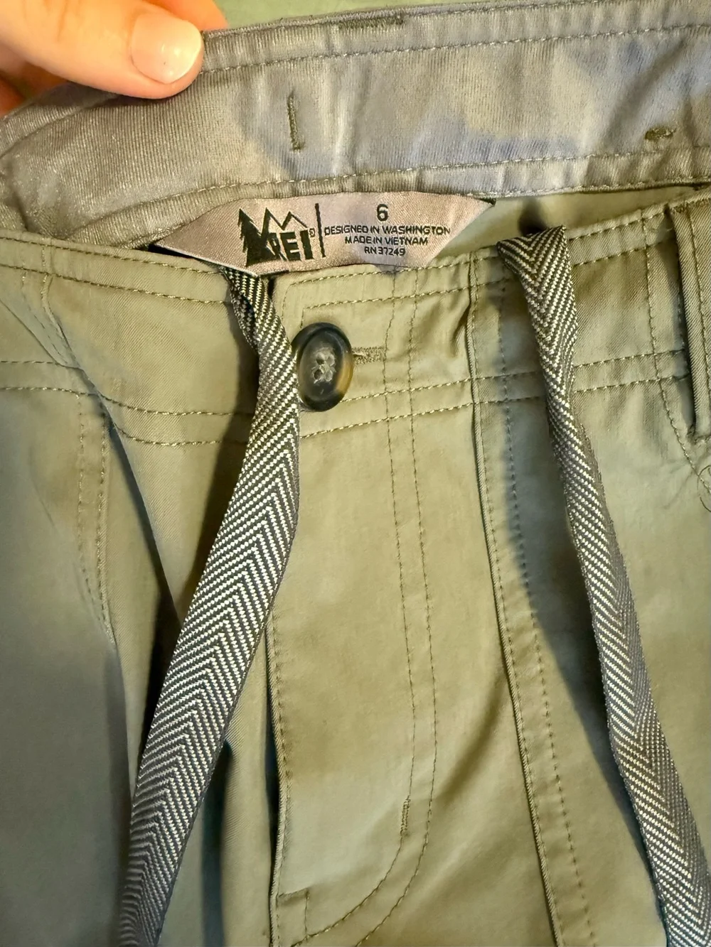 Women’s REI green hiking pants size M